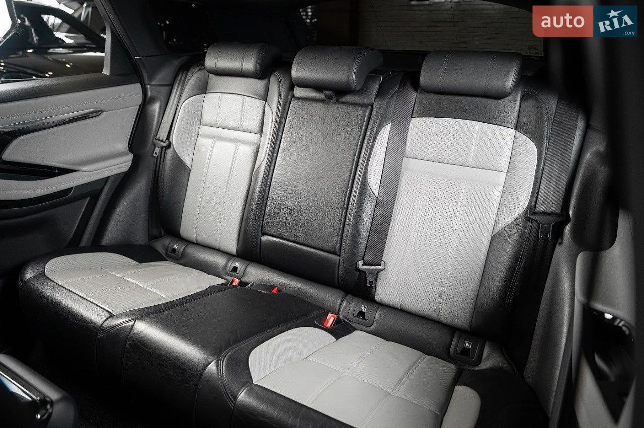2019 Land Rover Range Rover Evoque - мініатюра 49