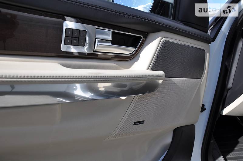 Позашляховик / Кросовер Land Rover Range Rover Sport 2011 в Броварах