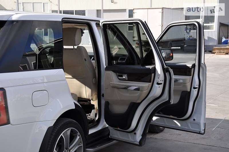Позашляховик / Кросовер Land Rover Range Rover Sport 2011 в Броварах