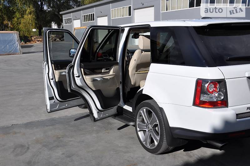 Позашляховик / Кросовер Land Rover Range Rover Sport 2011 в Броварах