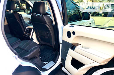 Позашляховик / Кросовер Land Rover Range Rover Sport 2014 в 