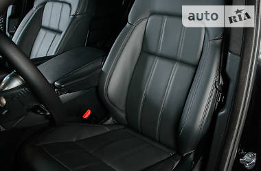 Позашляховик / Кросовер Land Rover Range Rover Sport 2018 в 
