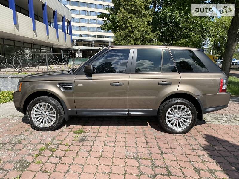 Позашляховик / Кросовер Land Rover Range Rover Sport 2010 в Києві