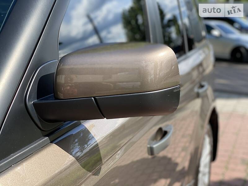 Позашляховик / Кросовер Land Rover Range Rover Sport 2010 в Києві