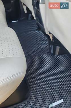 Позашляховик / Кросовер Land Rover Range Rover Sport 2007 в 