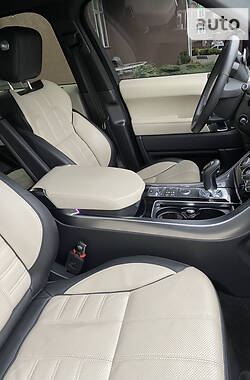 Внедорожник / Кроссовер Land Rover Range Rover Sport 2017 в 