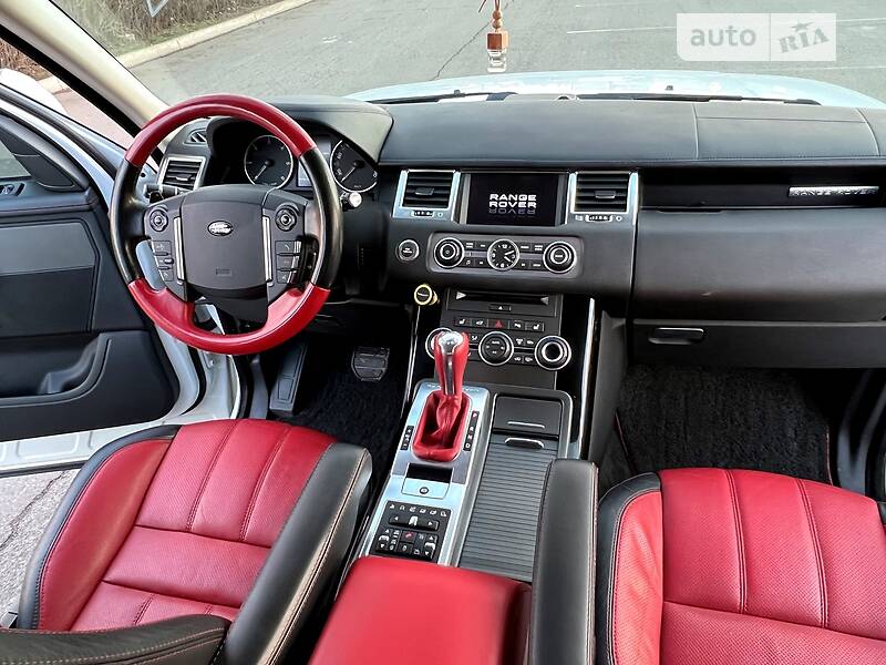 Внедорожник / Кроссовер Land Rover Range Rover Sport 2013 в Кривом Роге