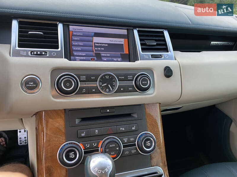 Внедорожник / Кроссовер Land Rover Range Rover Sport 2012 в Черновцах