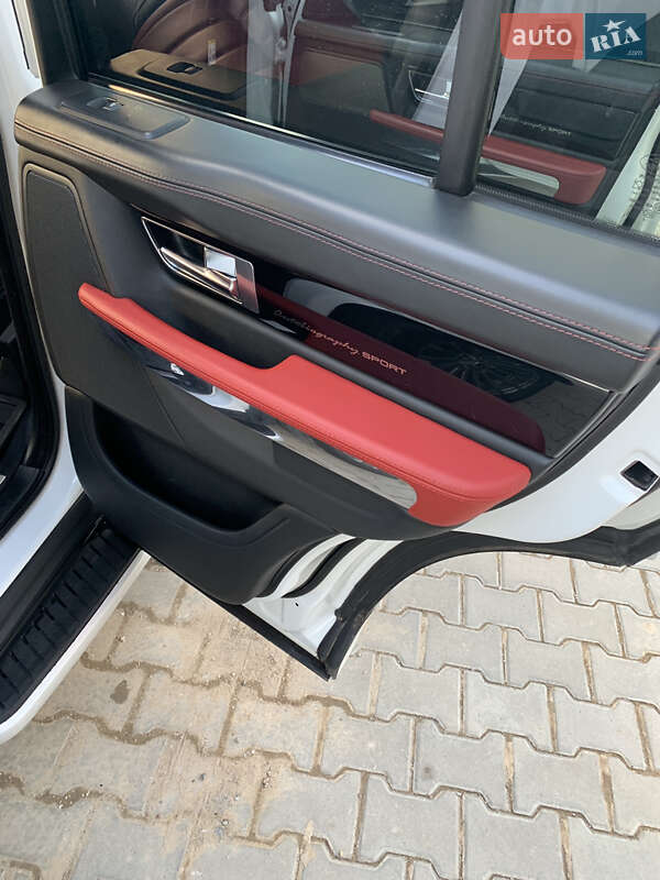 Внедорожник / Кроссовер Land Rover Range Rover Sport 2012 в Одессе