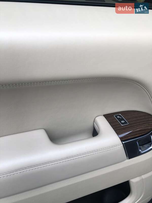 Внедорожник / Кроссовер Land Rover Range Rover Sport 2014 в Черновцах