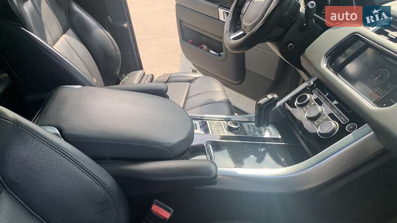 Внедорожник / Кроссовер Land Rover Range Rover Sport 2015 в Днепре