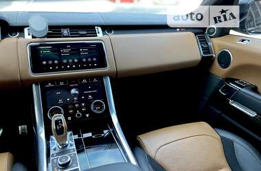 Позашляховик / Кросовер Land Rover Range Rover Sport 2019 в 