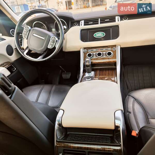 Внедорожник / Кроссовер Land Rover Range Rover Sport 2016 в Киеве