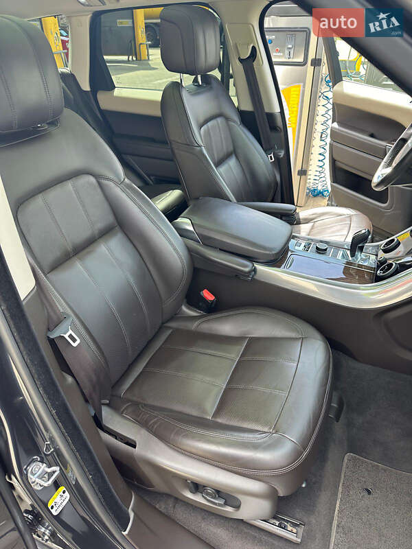Внедорожник / Кроссовер Land Rover Range Rover Sport 2019 в Ужгороде