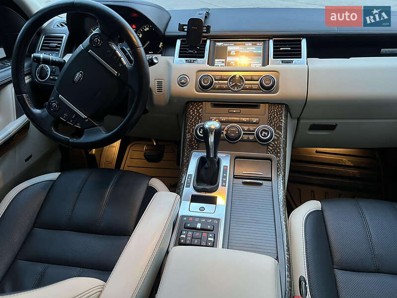 Внедорожник / Кроссовер Land Rover Range Rover Sport 2013 в Киеве