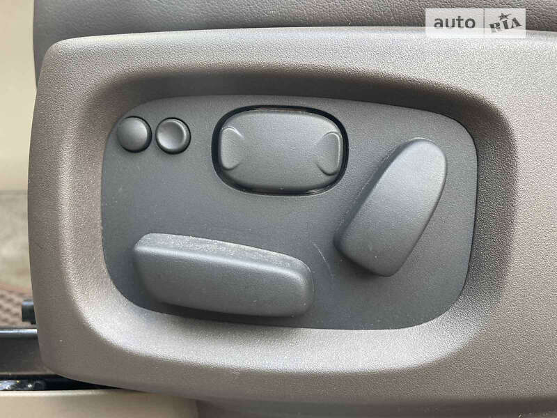 Внедорожник / Кроссовер Land Rover Range Rover Sport 2011 в Бахмаче фото 28 Внедорожник / Кроссовер Land Rover Range Rover Sport 2011 в Бахмаче