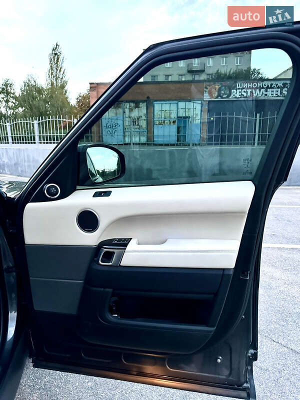 Внедорожник / Кроссовер Land Rover Range Rover Sport 2016 в Киеве