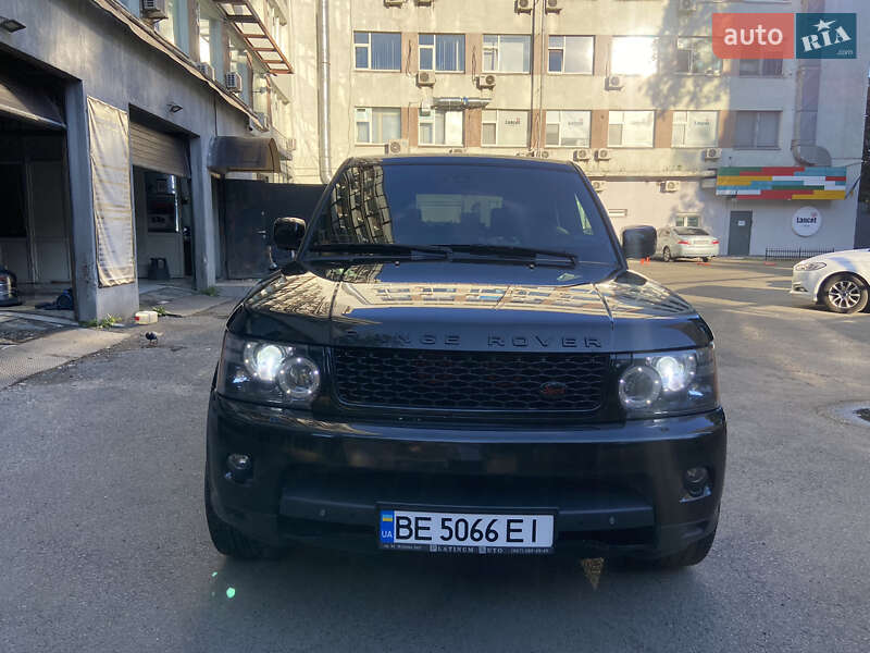 Внедорожник / Кроссовер Land Rover Range Rover Sport 2013 в Киеве