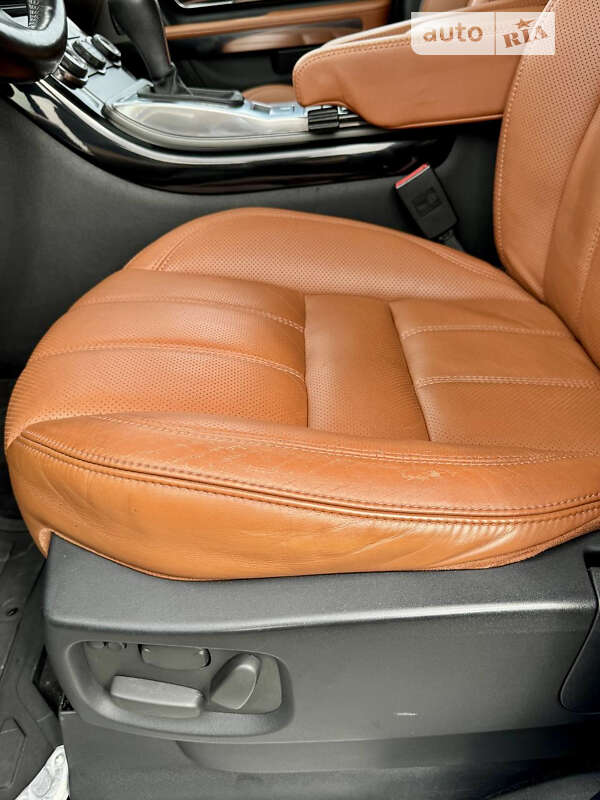 Внедорожник / Кроссовер Land Rover Range Rover Sport 2011 в Днепре