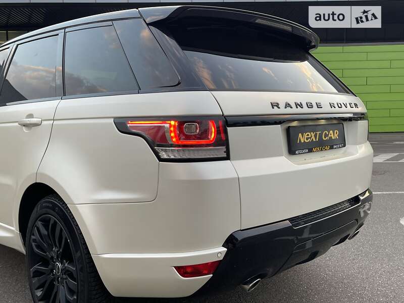 Внедорожник / Кроссовер Land Rover Range Rover Sport 2015 в Киеве