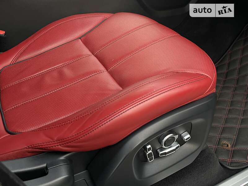 Внедорожник / Кроссовер Land Rover Range Rover Sport 2015 в Киеве