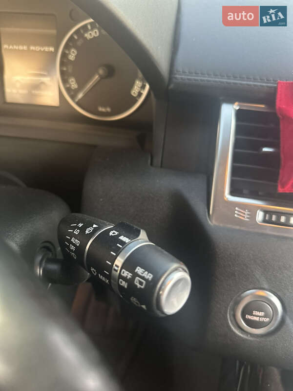 Внедорожник / Кроссовер Land Rover Range Rover Sport 2011 в Чернигове
