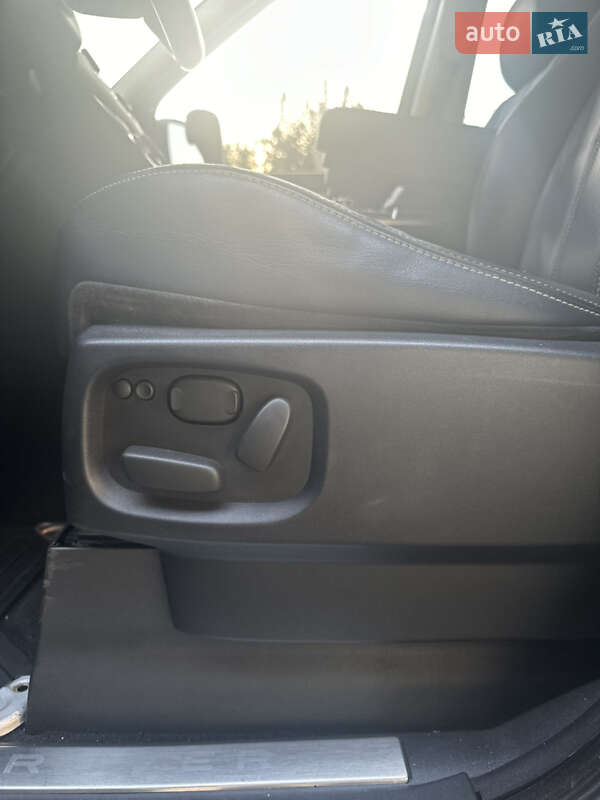 Внедорожник / Кроссовер Land Rover Range Rover Sport 2011 в Чернигове