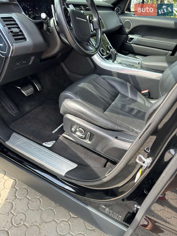 Внедорожник / Кроссовер Land Rover Range Rover Sport 2019 в Черновцах