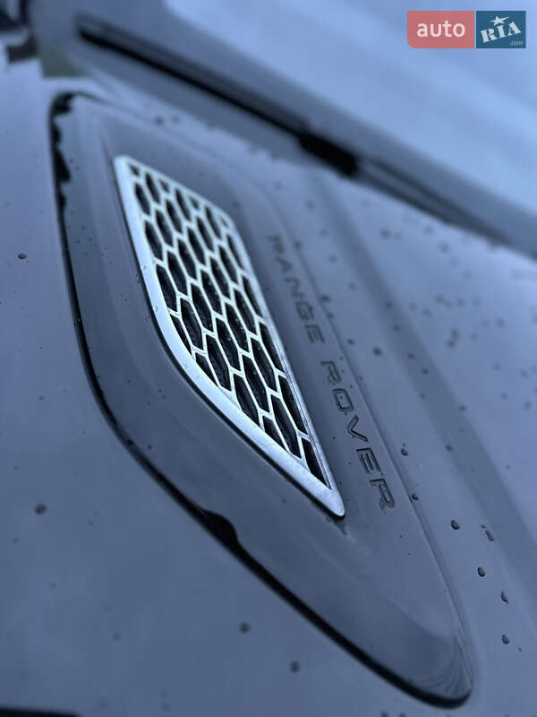 Внедорожник / Кроссовер Land Rover Range Rover Sport 2017 в Киеве