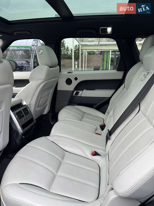 Внедорожник / Кроссовер Land Rover Range Rover Sport 2016 в Кропивницком