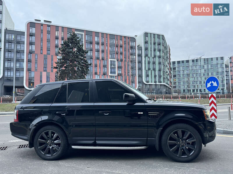 Внедорожник / Кроссовер Land Rover Range Rover Sport 2013 в Киеве