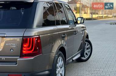 Позашляховик / Кросовер Land Rover Range Rover Sport 2010 в 