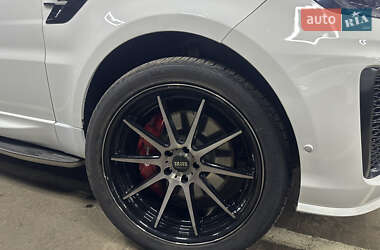 Позашляховик / Кросовер Land Rover Range Rover Sport 2013 в 