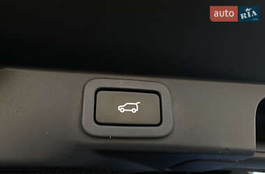 Позашляховик / Кросовер Land Rover Range Rover Sport 2014 в 