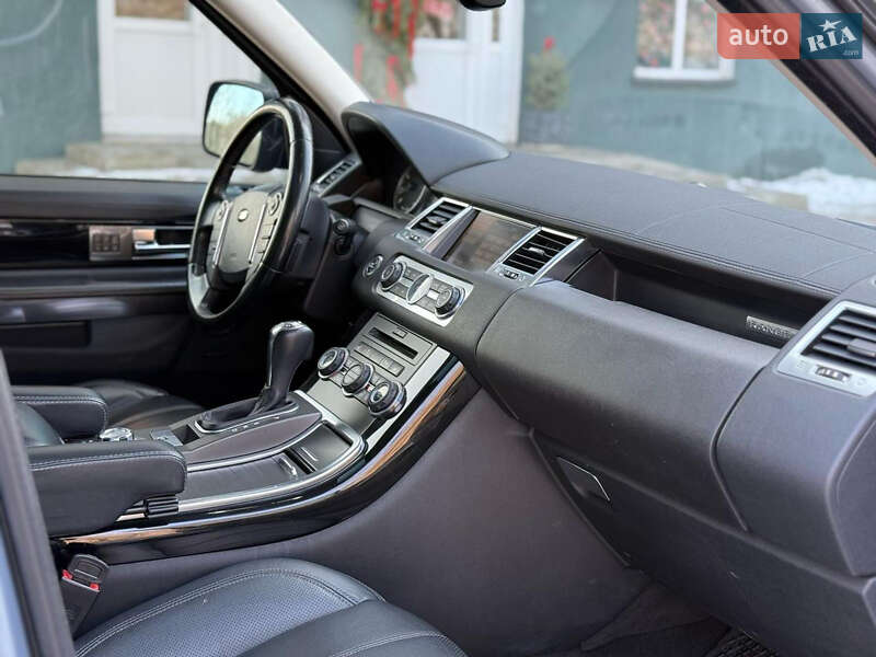 Позашляховик / Кросовер Land Rover Range Rover Sport 2011 в Чернівцях