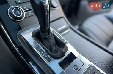 Внедорожник / Кроссовер Land Rover Range Rover Sport 2014 в 