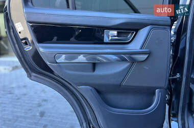 Внедорожник / Кроссовер Land Rover Range Rover Sport 2014 в 