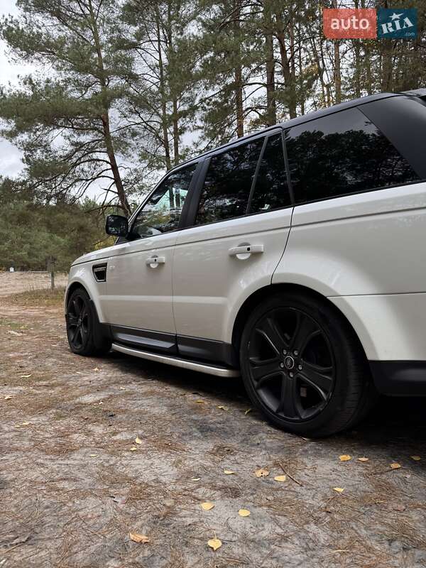 Позашляховик / Кросовер Land Rover Range Rover Sport 2013 в Києві