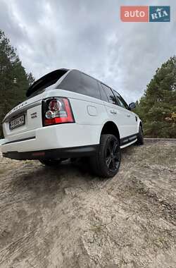 Внедорожник / Кроссовер Land Rover Range Rover Sport 2013 в 