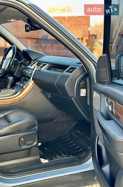 Внедорожник / Кроссовер Land Rover Range Rover Sport 2011 в 