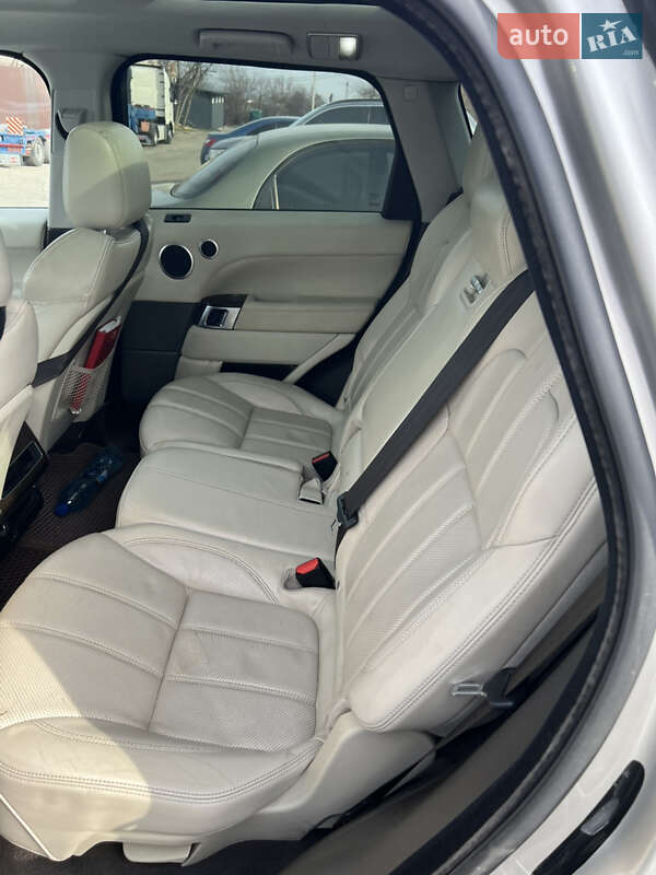 Позашляховик / Кросовер Land Rover Range Rover Sport 2017 в Звенигородці