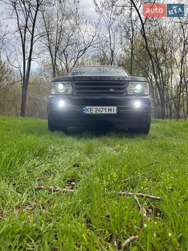 Позашляховик / Кросовер Land Rover Range Rover Sport 2005 в 