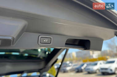 Внедорожник / Кроссовер Land Rover Range Rover Sport 2018 в 