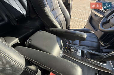 Позашляховик / Кросовер Land Rover Range Rover Sport 2010 в 