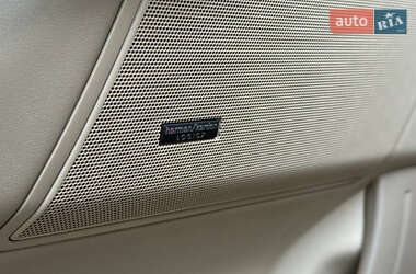 Внедорожник / Кроссовер Land Rover Range Rover Sport 2012 в 