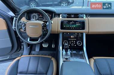 Позашляховик / Кросовер Land Rover Range Rover Sport 2021 в 