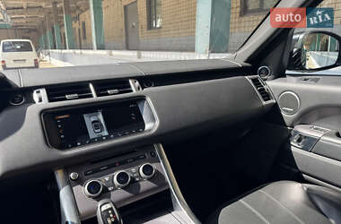 Внедорожник / Кроссовер Land Rover Range Rover Sport 2017 в 