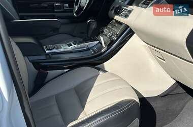 Внедорожник / Кроссовер Land Rover Range Rover Sport 2011 в 
