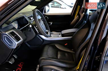 Позашляховик / Кросовер Land Rover Range Rover Sport 2019 в 