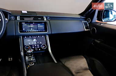 Позашляховик / Кросовер Land Rover Range Rover Sport 2019 в 